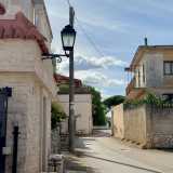 Il corto che � stato girato nel borgo Sette Torri. Si tratta di un silenzioso borgo situato nelle campagne tra Giovinazzo e Terlizzi le cui origini affondano nell�800